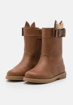 Kinder Verkoop -Kinder Verkoop 56ea556da8054bc4b39384b5e794f172