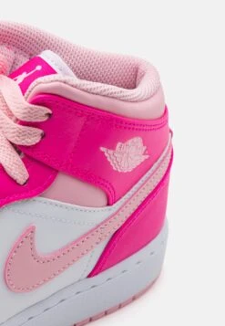 Air Jordan 1 Mid Unisex - Sneakers Hoog - White/Medium Soft Pink/Fierce Pink 13 Air Jordan 1 Mid Unisex - Sneakers Hoog - White/Medium Soft Pink/Fierce Pink -Kinder Verkoop 66517dab86e24bf2b32c956a74d7144e