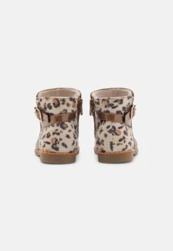 Friboo Korte Laarzen - Brown -Kinder Verkoop 84266e39db364c2aae89b6aef8fd3e90